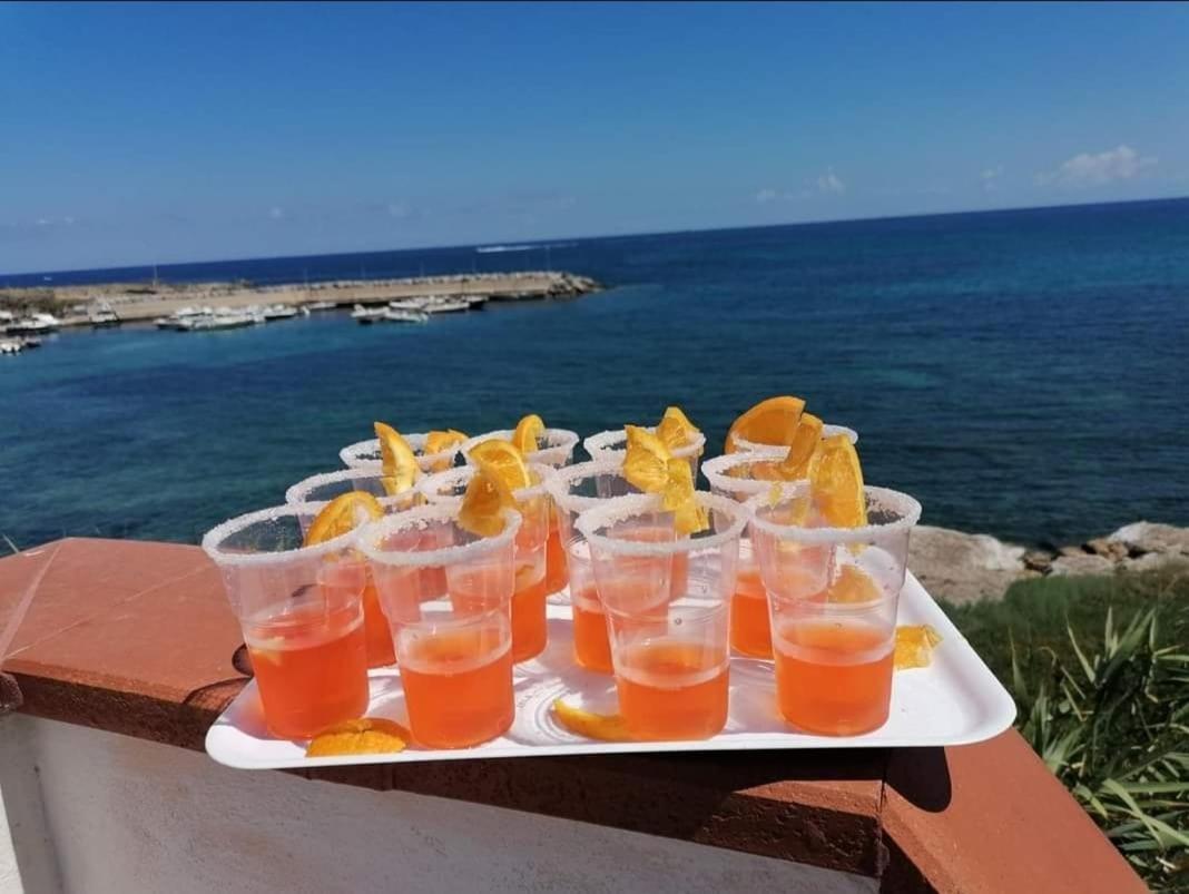 La Terrazza Sul Mare Monolocale Con Terrazza Vicino Aereoporto&Mare Sicilian Vintage Style Beach House Cinisi Kültér fotó